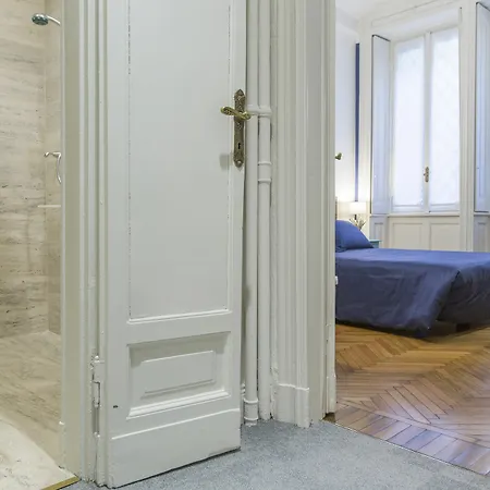 Household Settembrini Mediolan