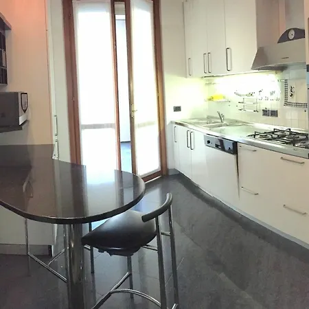 Giulia Luxury * Milan