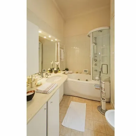 Apartment Hintown Canonica *