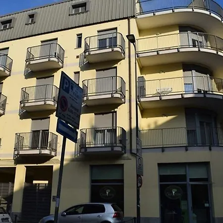 Red Line Division Guest house