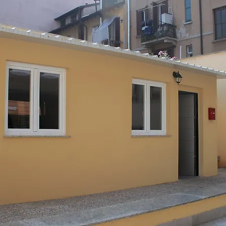 Guest house Red Line Division Milan