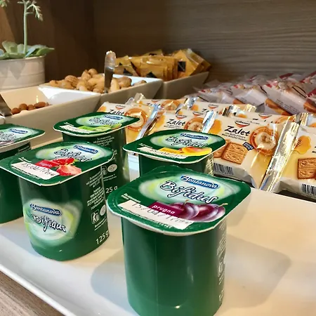 Av Hotell Milano