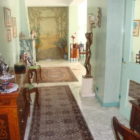 Cavaliere 4* ميلان