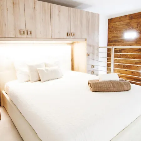 Alessia's Flat - Portello Апартаменты *