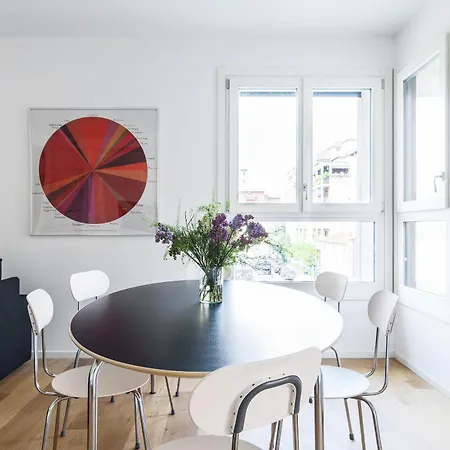 דירה Joivy Stylish 1-bedroom Flat מילאנו