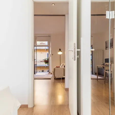 Charming Milanese Apartment *