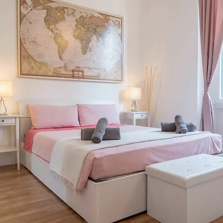 Charming Milanese Apartment *