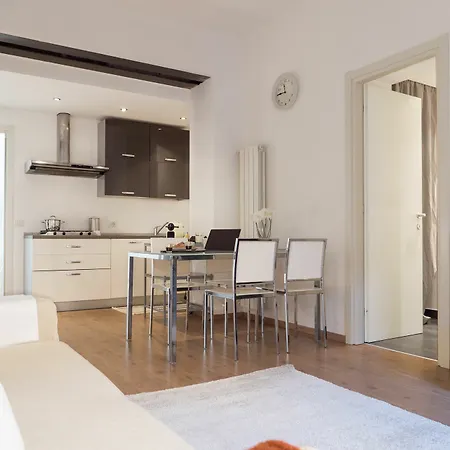 Charming Milanese Apartment *