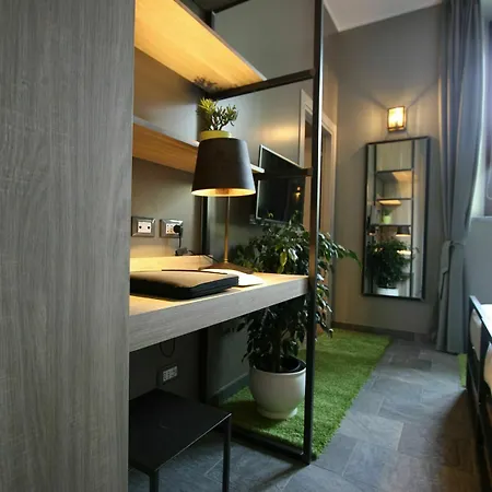 Aparthotel Versoverde Alzaia Naviglio Grande 2*