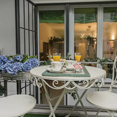 Cadorna Luxury Apartamento *