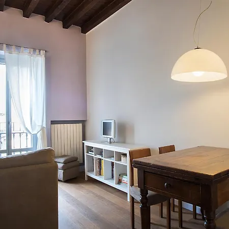 Easyhomes - Porta Venezia Oberdan Apartment Milan