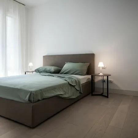 Number House - Number 19 Apartment Milan
