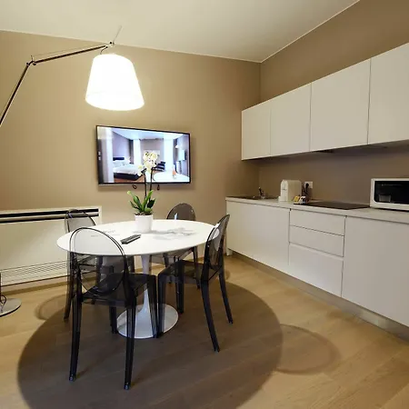 Apartment Myplace Corso 11 Milan