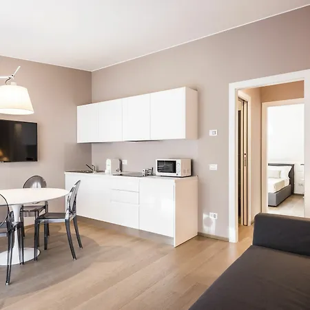 Apartment Myplace Corso 11 Milan
