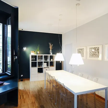 Urban District - Isola Exclusive 1br Milan