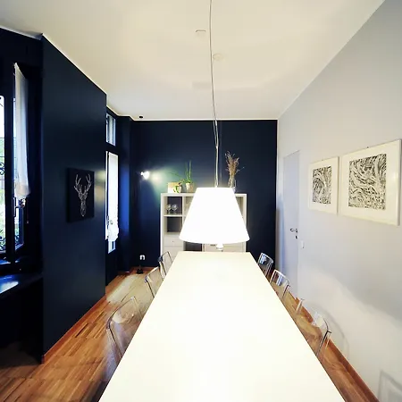 Urban District - Isola Exclusive 1br Apartment