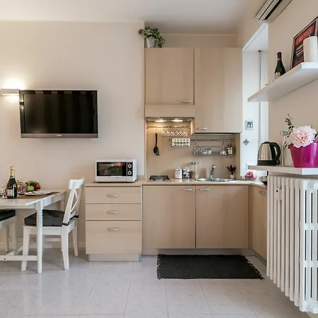 Notami - Violet Loreto Apartment