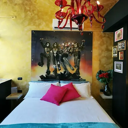 Rock'n'roll Stazione Hotel