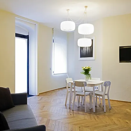 Maison Laghetto - Apartment *