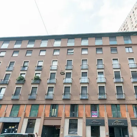 Duomo Deluxe Guest house 2*