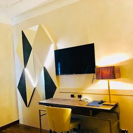 Mythos Hotell Milano