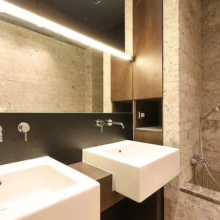 Suitelowcost Loreto Beroldo Apartment