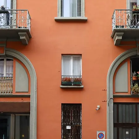 Pastrengo B Flat Apartment