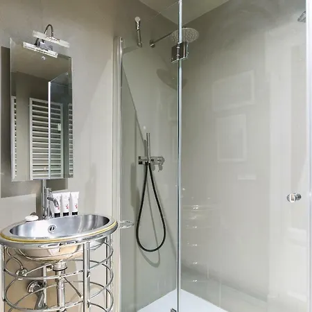 아파트 Via Goffredo Mameli By Onefinestay *