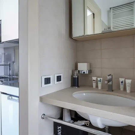 Italianway-santa Radegonda Apartment