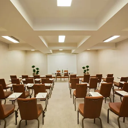 Starhotels Tourist Hotel