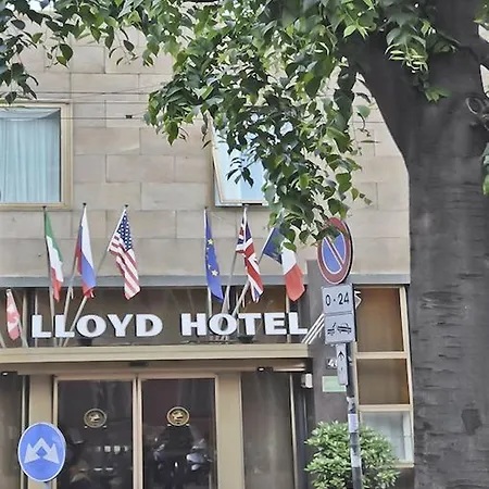 酒店 Lloyd 4*