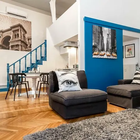 Hintown Castle Mansion Apartment Mailand