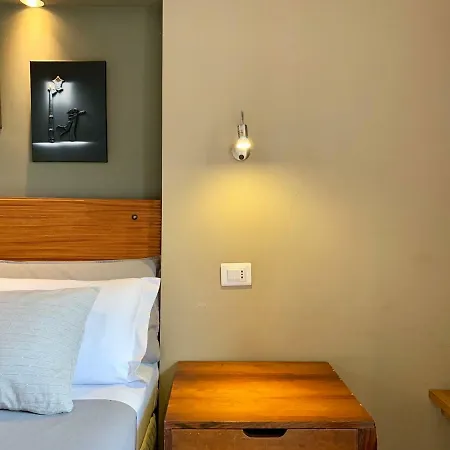 ベッド・アンド・ブレックファスト Porta Ronca - B&b, & Apts ロー