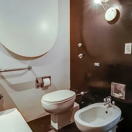 Apartment Guesthero - Duomo M3 *