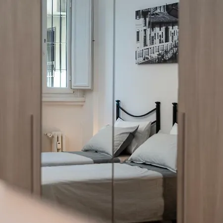 Vittoria 4 Apartment