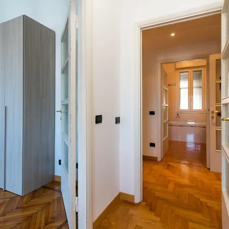 Vittoria 4 Apartment
