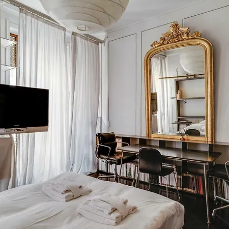 Guesthero - Duomo M3 Apartment