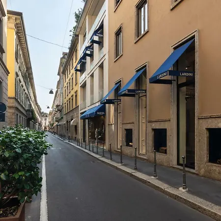 5 Bedrooms In The City Center * Milán
