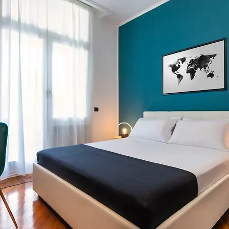 5 Bedrooms In The City Center Milan