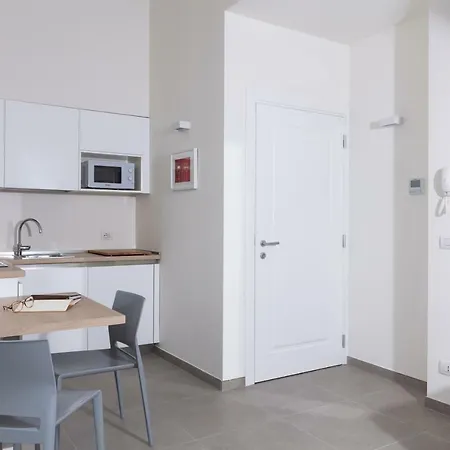 Apartment Cirene Milan