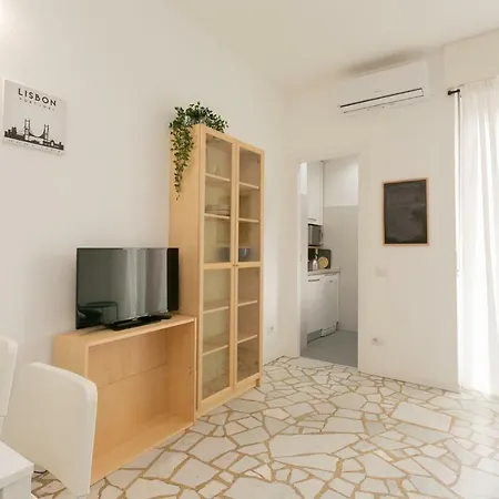 The Rent - Maciachini Two Bedroom