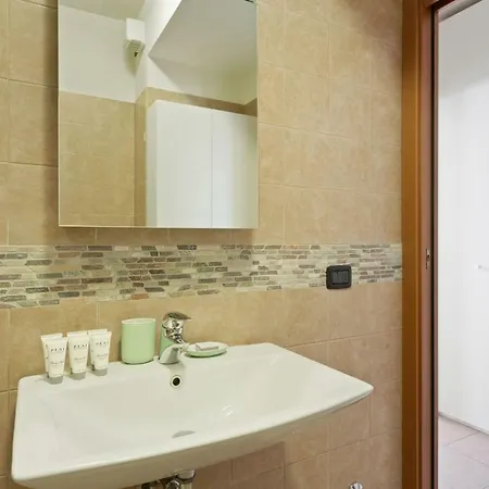 Navigli Area Modern Studio Apartamento Milão