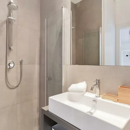 Sempione Balcony Flat Milán