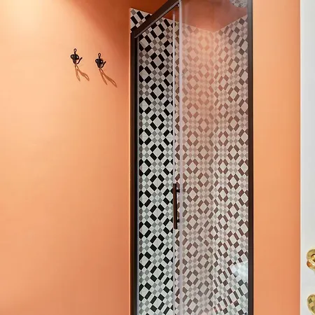 Modern And Cozy In Porta Romana Appartamento