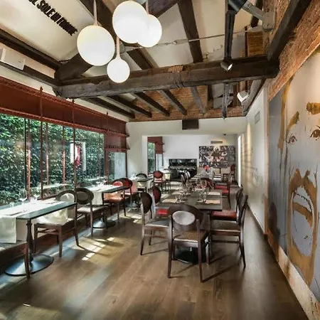 酒店 The Glamore Duomo 5*