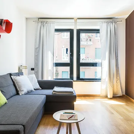 Apartment Homeathotel - Naviglio Pavese 2*