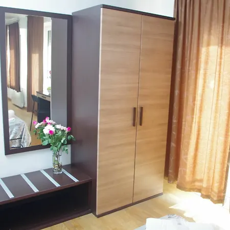 Euro Bed & Breakfast