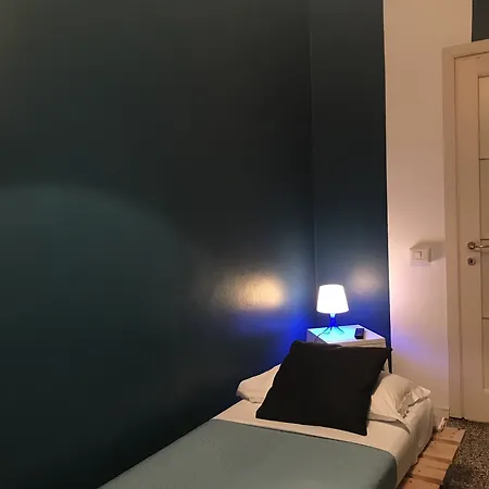 I Am Here - Gioia 71 Guest house Milan