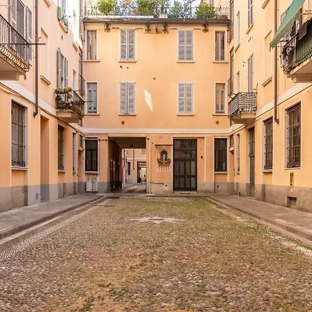 Alessia's Flat Crocetta M3 Appartement Milan
