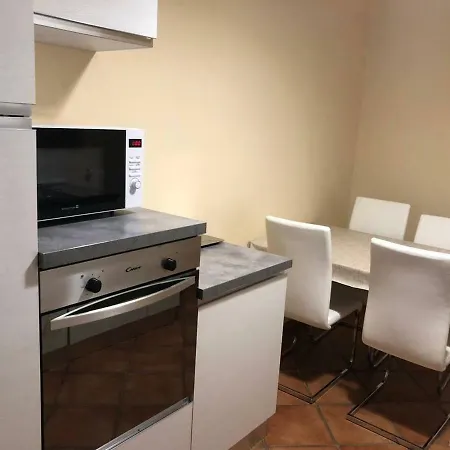 Bilocale Luminoso Vicinissimo Ai Navigli E Bocconi Apartment *